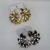 Brinco Feminino Flor com Perola