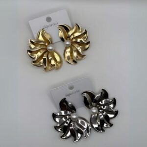Brinco Feminino Flor com Perola