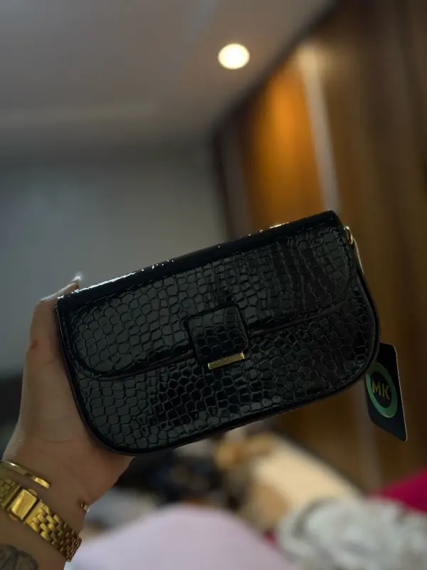 Bolsa Sarah Preta