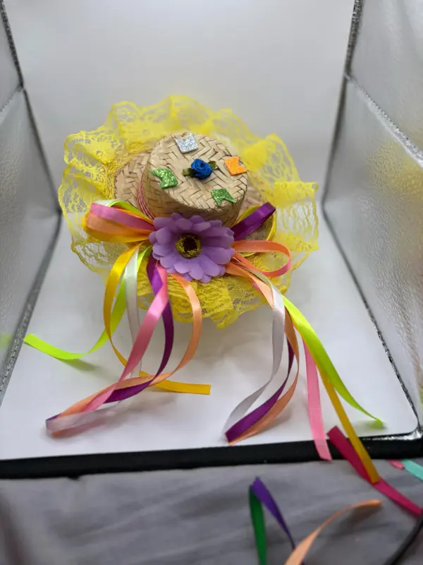 Chapéu Bico de Pato Junino Decorado – Diversas Estampas - Imagem 9