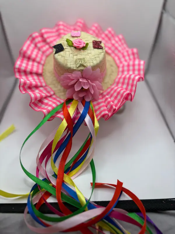 Chapéu Bico de Pato Junino Decorado – Diversas Estampas - Imagem 11