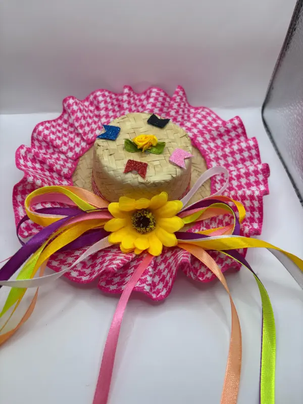 Chapéu Bico de Pato Junino Decorado – Diversas Estampas - Imagem 18
